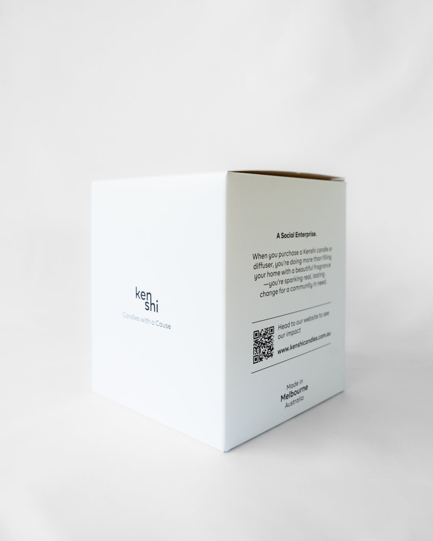 Cedarwood & Pine 400g Candle